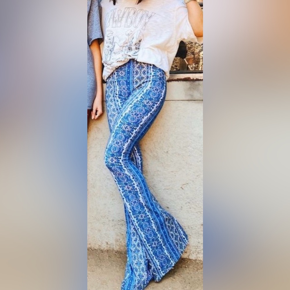 Show Me Your MuMu Bam Bam Bells; Paisley Stripe Blue
